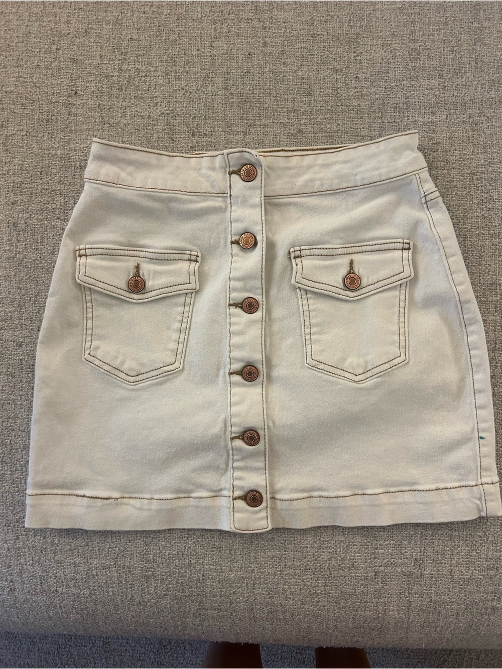Forever 21 Cream Button-Front Mini Skirt